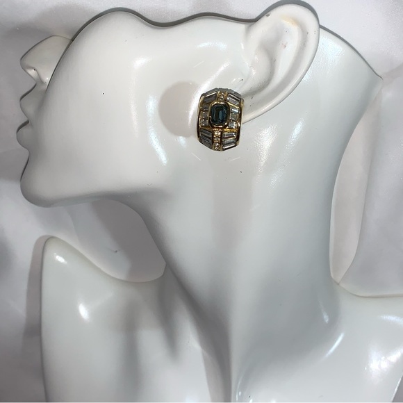 CHRISTIAN DIOR 14k gold plated Austrian crystal clear baguette blue emerald cut - Picture 6 of 16